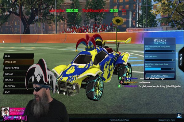 A TRAIL OF FEW BITTIES!!! LIVE NOW!! TYPE, “!cashmein” IN CHAT TO RECEIVE A FREE GIFT!!!