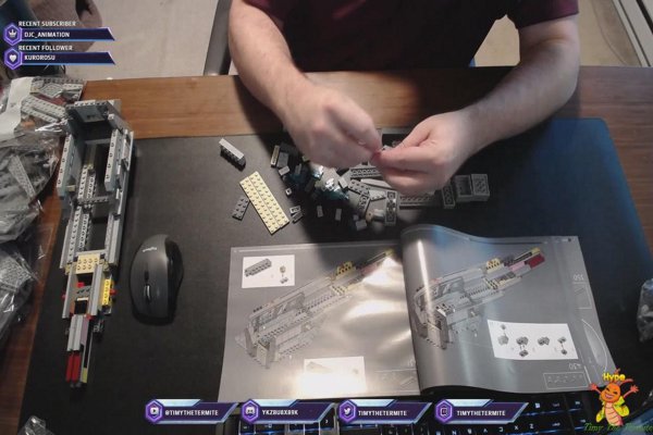 LEGO! Assembling the Lego Venerator! Part 2
