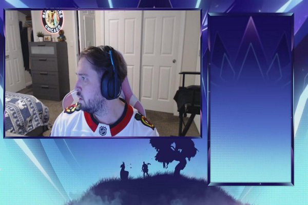 205+ Crowns – My name is Michal and Welcome to the roast of Boaaa lololol enjoy yourselves….