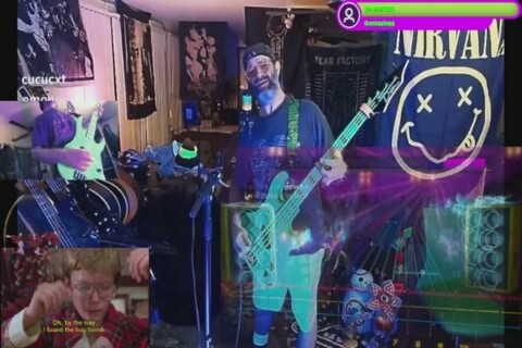 Atleast the swelling went down alot, lets play some bass^^ 18+ for language. !sl songlist !sr songrequest