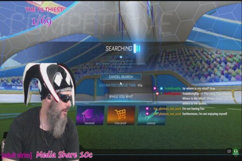 FARTS ACROSS THE WATER!!! LIVE NOW!! TYPE, “!cashmein” IN CHAT TO RECEIVE A FREE GIFT!!!