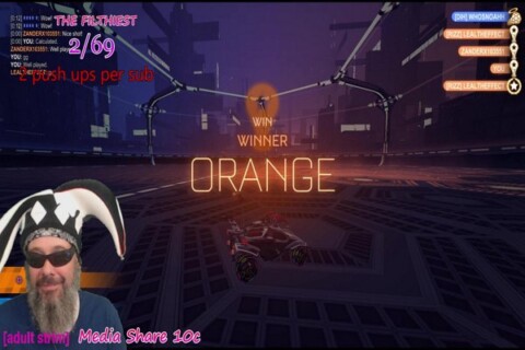 FILTHY FRIDAY: AS OUR STRANGE CREW TRAVELS THROUGH!!! LIVE NOW!! TYPE, “!cashmein” IN CHAT TO RECEIVE A FREE GIFT!!!