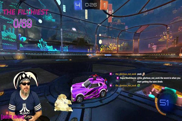 MONDAY MAYHEM MADNESS!!! LIVE NOW!! TYPE, “!cashmein” IN CHAT TO RECEIVE A FREE GIFT!!!