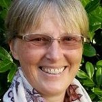 Profile picture of Lindsey Field